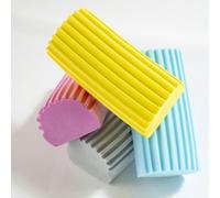 Scrub Daddy Damp Duster, Esponja Mágica Atrapapolvo, Plumero para Limpiar Persianas Venecianas y de Madera, Ventilaciones, Radiadores, Zócalos, Espejos y Telarañas - Atrapa Polvo - Amarillo