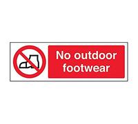 Señal de prohibición de calzado VSafety No Outdoor Footwear - Paisaje - 300 mm x 100 mm - 1 mm de plástico rígido