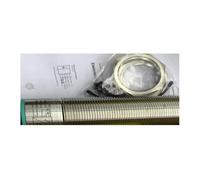 Sensor de interruptor proximidad UC500-30GM70-2E2R2-V15