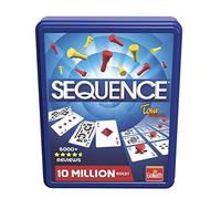 Sequence Viaje Caja Metálica. Juego de estrategia versión viaje. Bloquea a tus oponentes y elimina sus fichas. Se puede jugar individualmente o por equipos. A partir de 7 años.