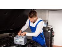 Servicio de sustitución e instalación de batería marca Varta para coches con Start-Stop a domicilio en Málaga