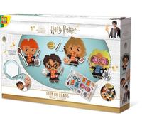 SES Creative 9345 personajes de Harry Potter Iron Kids con 2000 piezas de arte y manualidades fusibles sin PVC con cuentas, tablero de clavijas y calcomanías, multicolor