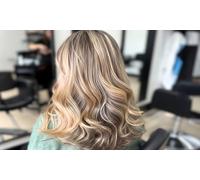Sesión de peluquería con lavado mascarilla corte mechas tradicionales de contorno matiz y peinado