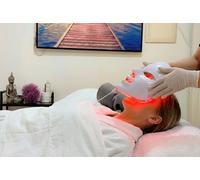 Sesión peeling químico personalizado con terapia LED revitalizante