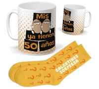 Set de Cumpleaños 50 Años | Taza “MIS HUEVOS YA TIENEN 50 AÑOS” + Calcetines Sorpresa | Regalo Original y Divertido para Hombre o Mujer | Idea Divertida para Cumpleaños, Fiestas, Amigos y Familiares