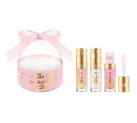 Set The Most Wonderful Kiss of The Year