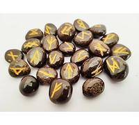Sharvgun Juego de 25 piedras de runa de Garnet con tabla de madera de densidad media grabada y soporte para cartas, color negro y rojo