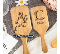 Shein 1/2 piezas Peine personalizado a medida, peine de bambú con cojín de aire, inicial, flor y nombre personalizables, cepillo de paleta de bambú grabado