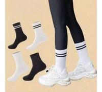 Shein 1/4 par de calcetines deportivos cómodos y transpirables de media pantorrilla con patrón de rayas negras para mujer
