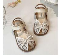 Shein 1 par de sandalias de verano para niñas. La parte superior está hecha de cuero y encaje blanco, decorada con un lazo y equipada con una correa de para
