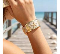 Shein 1 pieza Brazalete de esmalte con diseño creativo versátil de nicho con estrella de mar y concha, ideal para vacaciones en la playa, adecuado para el u