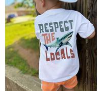Shein 1 pieza Camiseta de manga corta de estilo callejero europeo y americano para niño pequeño con estampado divertido de letra "RESPECT THE LOCALS" y dise