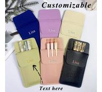 Shein 1 pieza Estuche para bolígrafos único y exclusivo con diseño de letras y nombre personalizado, en PU color Moranti, de doble capa, simple y elegante,