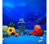 Shein 1 pieza Figuras decorativas del cumpleaños de Bob Esponja y sus amigos, decoración de escritorio, decoración para pastel, decoración submarina para ac