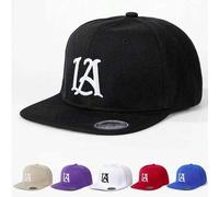 Shein 1 pieza Gorra de béisbol con visera plana con bordado de letra gótica LA, gorra ajustable de protección solar para exteriores, casual, adecuada para p