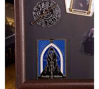Shein 1 pieza Imán luminoso para refrigerador de la Copa Universitaria de Harry Potter, imán de metal 3D, diseño fosforescente de las Reliquias de la Muerte