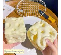 Shein 1 pieza Juguete antiestrés Squishy gigante con forma de queso y dumpling, envío aleatorio