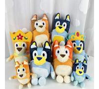 Shein 1 PIEZA Juguete de peluche de Bluey con asa colgante - Adorables muñecos de Bluey, Bingo, Bandit y Chilli en una pose linda, animal de peluche suave c