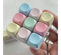 Shein 1 pieza Llavero de 9 teclas con colores macaron, colgante de llavero antiestrés ruso, juguete fidget de llavero con accesorio de presión con la punta