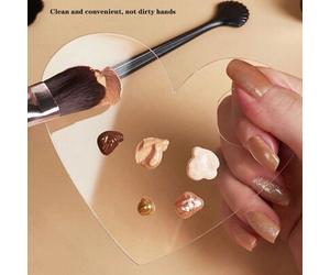 Shein 1 pieza Paleta de maquillaje multifuncional de acrílico transparente con forma de corazón, paleta de base, paleta de cosméticos, adecuada para ajustar
