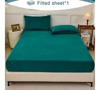 Shein 1 pieza Sábana ajustada de terciopelo verde oscuro, suave y cálida, de color sólido y esponjosa. Tamaño King, Queen, Full o Twin. Sábana inferior de l