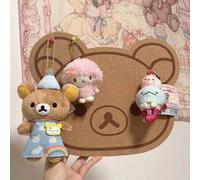Shein 1 pieza Tablero de fieltro para decoración del hogar, decoración de pared, póster de fieltro, pegatina de pared con forma de oso Rilakkuma, decoración