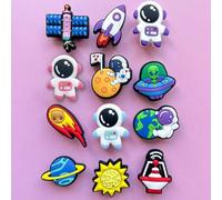 Shein 12 PIEZAS Serie Astronauta, Cohete, Tierra, Alien, Astronauta, Astronauta de dibujos animados Lindo Serie Planeta Espacial, Hebilla de zapato desmonta