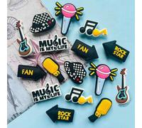 Shein 16 PIEZAS Nueva serie musical, accesorios de zapatos de PVC con notas musicales para zapatos, bolsos, muñequeras, llaveros, etc. Accesorios de zapatos