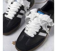 Shein 2 pares de cordones de zapatos con burbujas y borde con volantes, adecuados para zapatillas, zapatos de carrera, zapatos casuales, cordones de seda