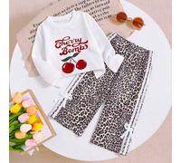 Shein 2 piezas Conjunto de niña para otoño/invierno con estampado de cereza y leopardo, blusa de manga larga con estampado de cereza + pantalones acampanado