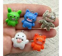 Shein 20 piezas Surtido de lindos colgantes de resina, dientes de monstruo de dibujos animados, calabaza Kawaii, fantasma esqueleto, gato de resina colgante