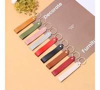 Shein 3/6 piezas Llaveros de cuero de unicolor versátiles, muñequera, encantos de bolso, llaveros de pareja, regalos perfectos accesorios de escuela y auto,