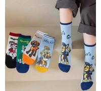 Shein 5 pares de calcetines adorables con temas, con patrones de jacquard coloridos que presentan personajes como Tian Tian, Xiao Li, Lei De, Mao Mao, Hui H