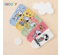Shein 5 pares de calcetines cortos para mujer de la serie SNOOPY, auténticos, con patrón de corazón, cielo y nubes de Charlie Brown, estilo divertido de dib