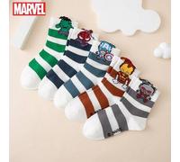 Shein 5 pares de calcetines personalizados de dibujos animados y lindos, serie Marvel de Iron Man y Hulk con patrón a rayas de jacquard multicolor, calcetin