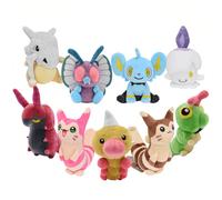 Shein 9 estilos de muñecos de peluche de Pokémon, figuras de anime de monstruos de bolsillo como Cubone, Shinx, Butterfree, Litwick, Furret, Caterpie, Weedl