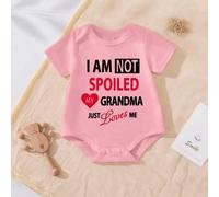 Shein Bebé niña recién nacida "No estoy mimada, mi abuela solo me ama" Eslogan Estampado gráfico lindo Mono de manga corta, Ropa adorable para recién nacido