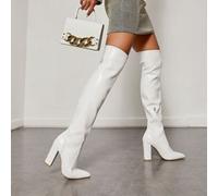 Shein Botas blancas clásicas para mujeres con puntera afilada, tacón grueso y diseño slip-on que llega por encima de la rodilla, para usar en verano, gradua