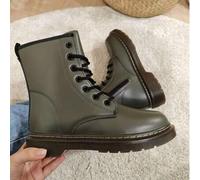 Shein Botas de mujer dicen que estos botines para montar son elegantes y comodos de llevar cuando se esta al aire libre.suerter con botines cortos