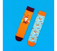 Shein Calcetines de moda para mujer con un zorro con una sonrisa astuta inclinando la cabeza, calcetines de zorro hasta la pantorrilla con flores y mariposa