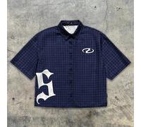 Shein Camisa holgada de manga corta con estampado de letras y cuadros, lo esencial del estilo urbano