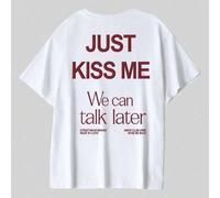Shein Camiseta casual de algodón blanca para mujer, manga corta, cuello redondo, estampada con "Just Kiss Me", corte regular, linda camiseta de verano.