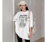 Shein Camiseta casual de corte holgado para mujer con eslogan y estampado de personaje, hombros caídos "ESCENARIO POR EL CAMINO FELIZ TIEMPO EN 1990 Da a ca