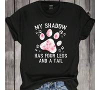 Shein Camiseta casual de mujer de verano con estampado de pata de oso de dibujos animados y eslogan en inglés "MY SHADOW HAS FOUR LEGS AND A TAIL" Camiseta