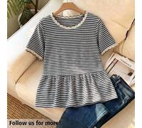 Shein Camiseta casual para mujer, camiseta ajustada de primavera/verano con patchwork de encaje y rayas con bajo de falda, camiseta de manga corta en blanco