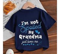 Shein Camiseta con estampado de letras coloridas "NO SOY UN NIÑO MIMADO, MI ABUELA SOLO ME AMA MUCHO", de tela suave y cómoda, adecuada para deportes al air