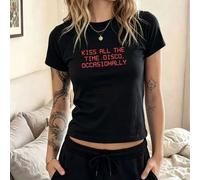 Shein Camiseta corta casual de verano para mujer estilo Y2K con cuello redondo, manga corta y gráfico "Always Kissing, Occasionally Partying" en negro, merc