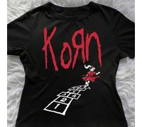 Shein Camiseta corta y recortada con gráfico del álbum "Follow The Leader" de la banda de rock Korn, top corto casual para festivales de verano