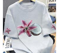 Shein Camiseta de cuello redondo con hombro asimétrico, estampado 3D de lirio & coco, blanca, talla grande para mujer, top casual de verano para vacaciones