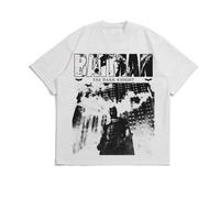 Shein Camiseta de manga corta casual para hombres con estampado gráfico del Caballero Oscuro de Batman en color contrastante, cómoda y versátil